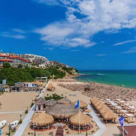 Toni House 405 Marina