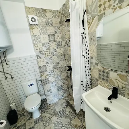 Toni House 405 Marina