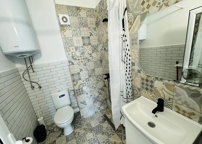 Toni House 405 Marina